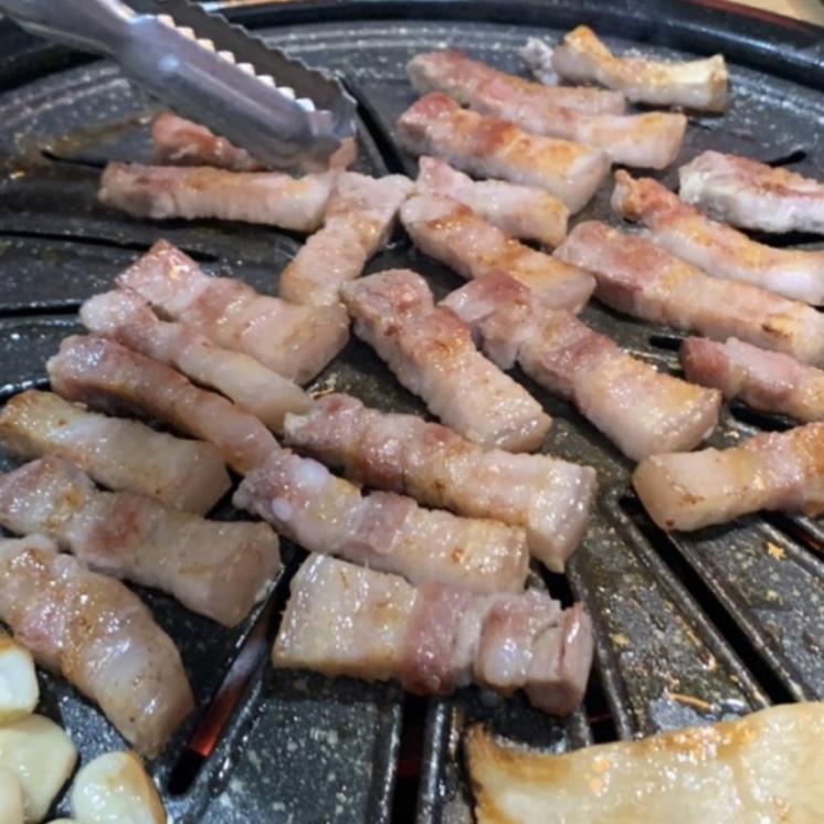 옥란이네갓구운생고기숯불구이