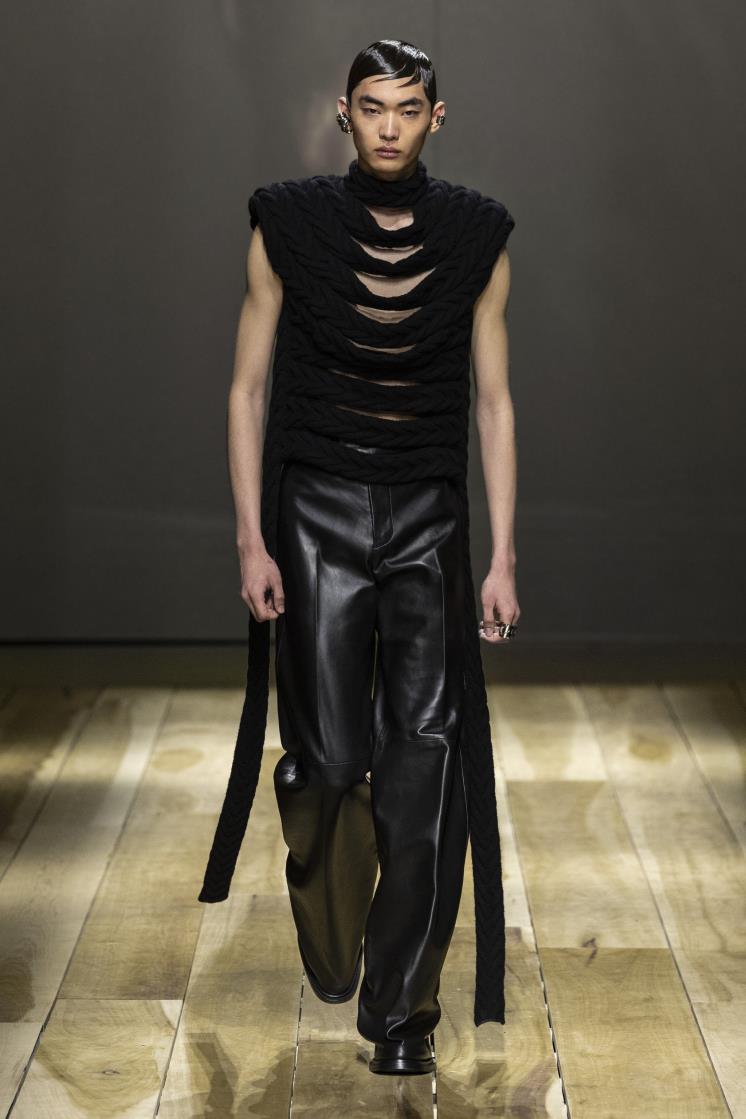 @AlexanderMcQueen