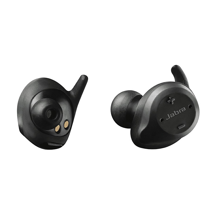 <b>15. Jabra Elite Sport</b>
자브라 엘리트 스포트 무선 이어폰에는 심박 측정 센서가 내장되어 있다. 스포츠 용 이어폰으로 적합하다. 무선 연결 능력과 사운드, 노이즈 제거 기능, 3시간의 배터리 수명이 강점이다. 심플한 충전 케이스와 함께 구성되어 있다. 최장 6시간까지 더 충전할 수 있다.