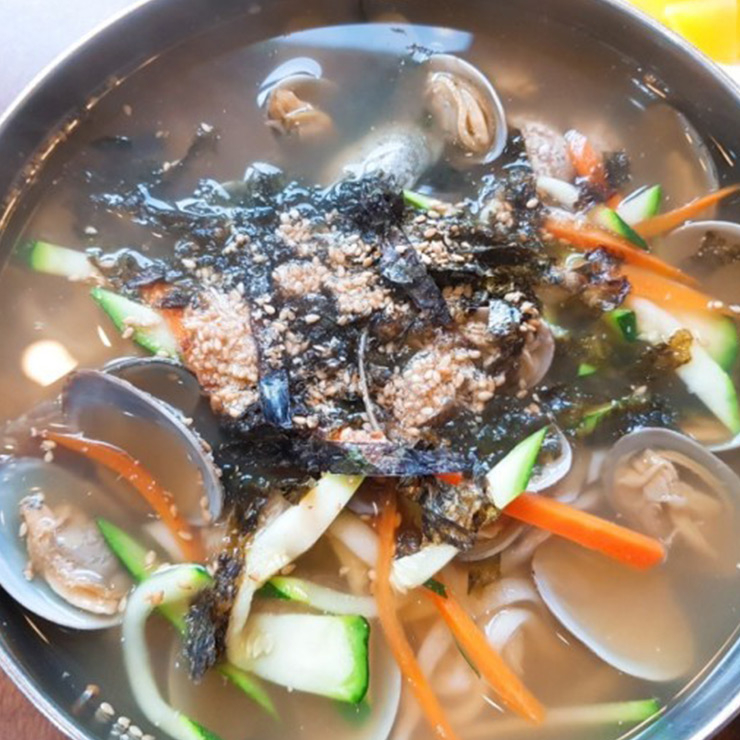 홍두깨칼국수