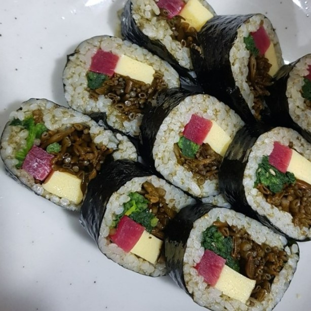 배말칼국수