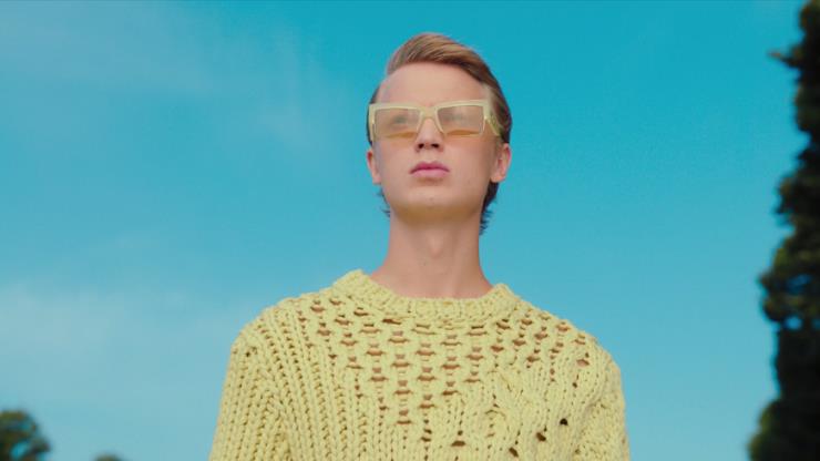 SALVATORE FERRAGAMO SPRING/SUMMER 2021 WOMEN’S AND MEN’S COLLECTION Fashion film still cut by Luca Guadagnino