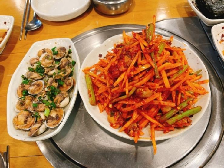 옹아리벌교꼬막과 찜마을