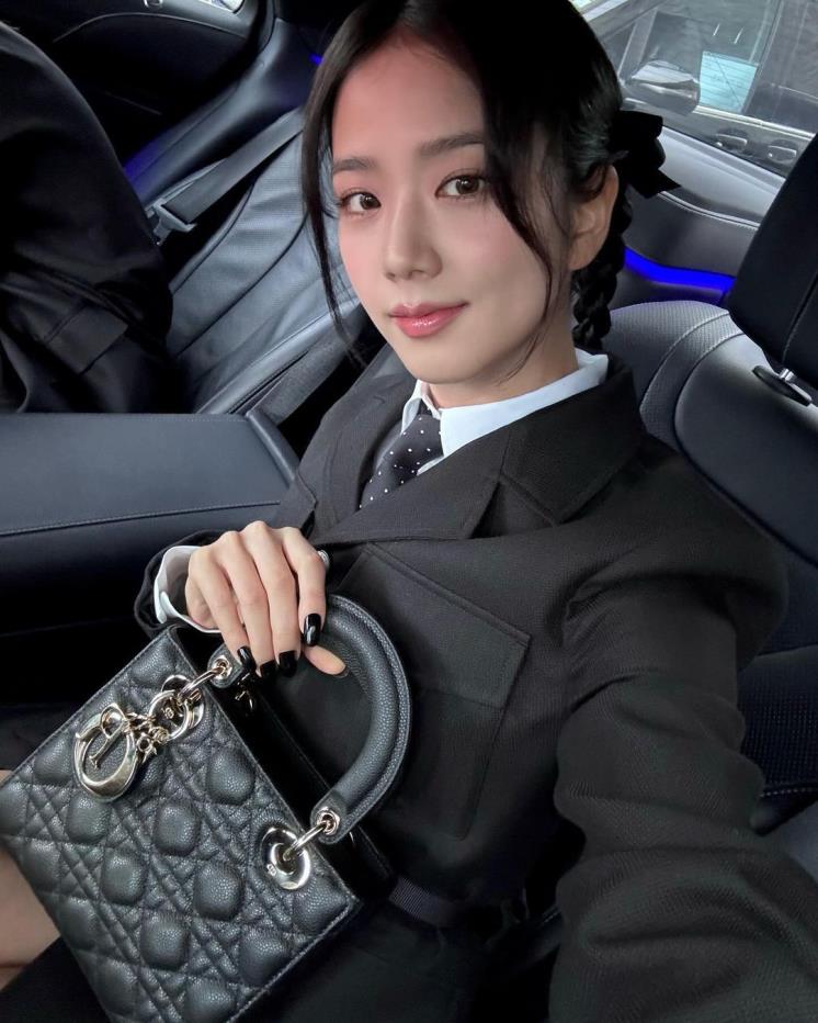 @sooyaaa__