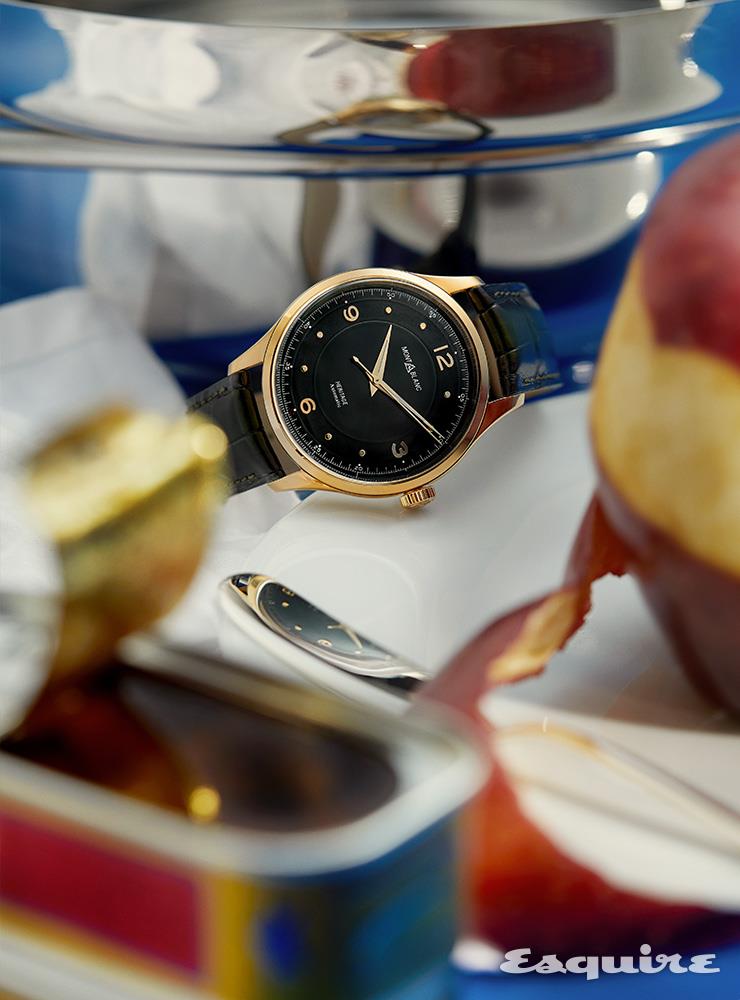 40mm 오토매틱 무브먼트 8700유로 몽블랑.