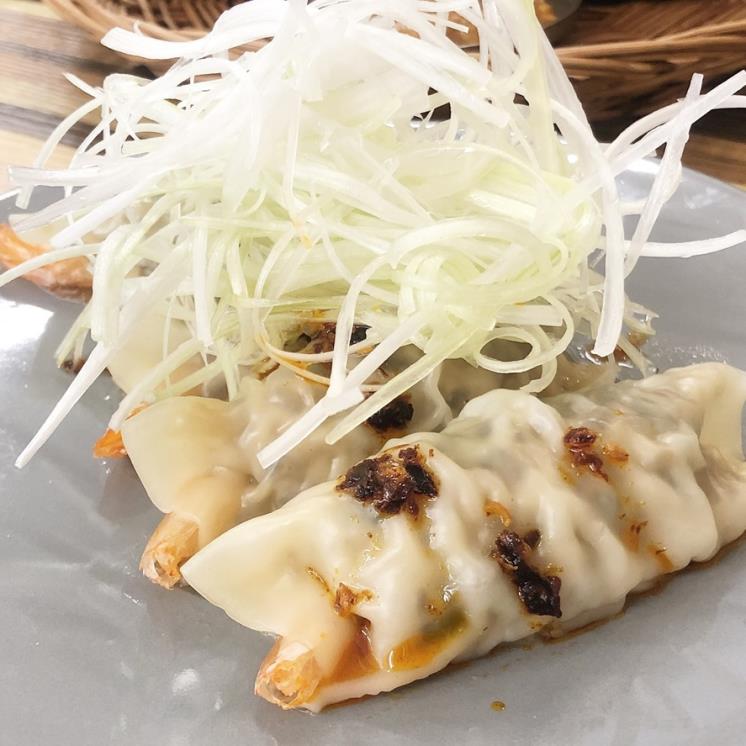 평이담백뼈칼국수