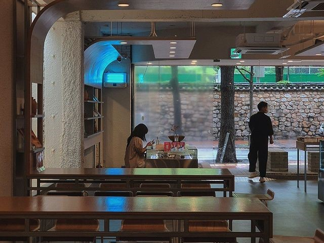 @roundnd_cafe