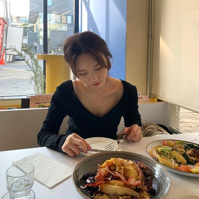 로잘린 인스타그램 @rozallllll