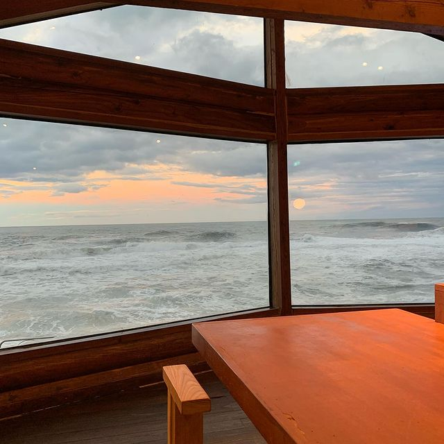 @cafe__woody