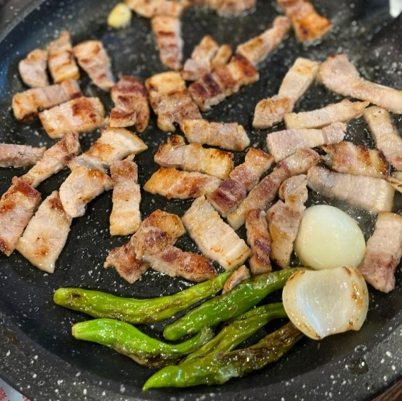 김삼장 김치찌개삼겹살의장인