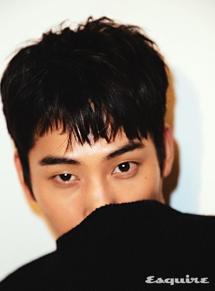 스웨터 로에베.