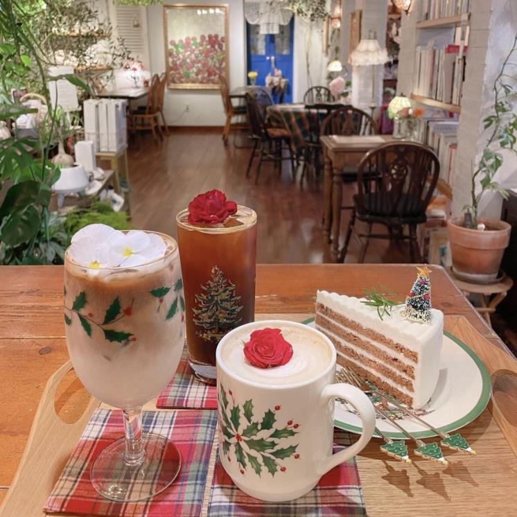 @flowershop_rosestella