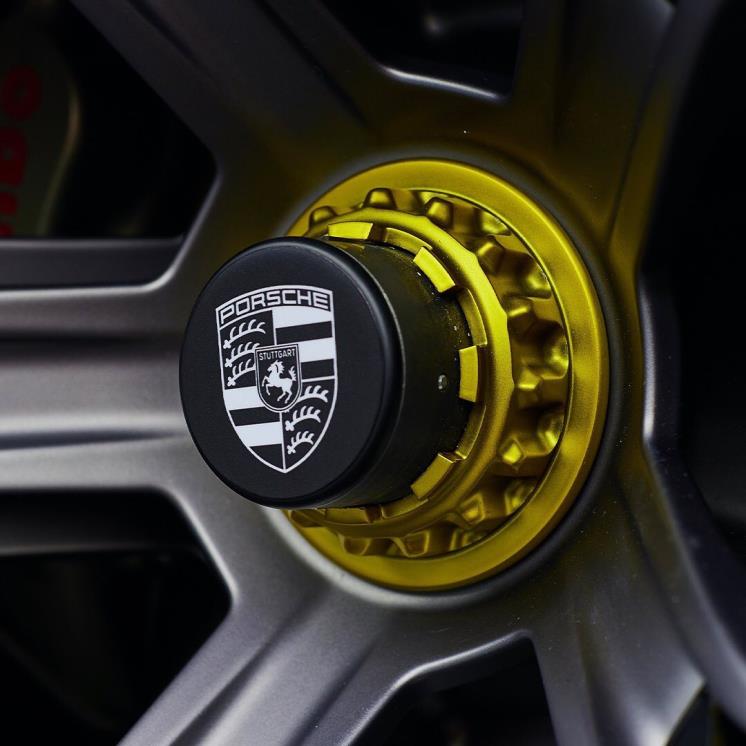@porsche