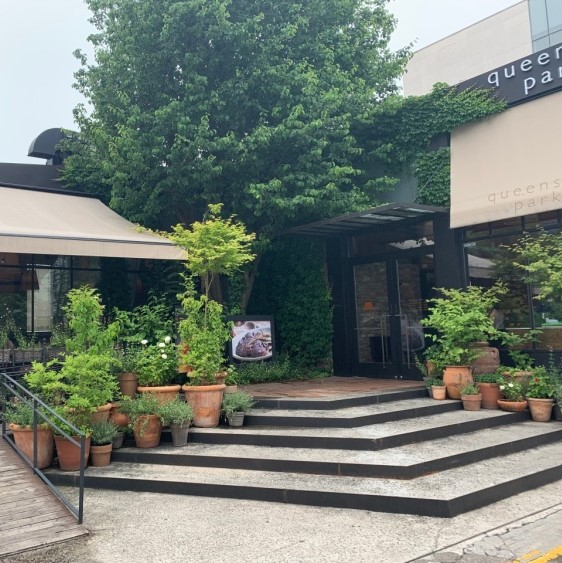 퀸즈파크