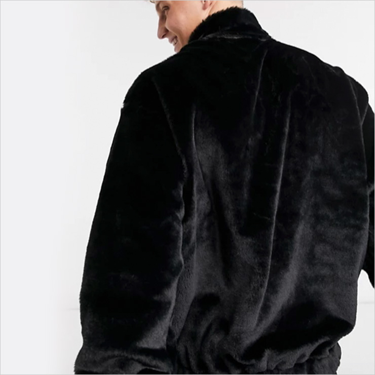 아소스 oversized faux fur sweatshirt with high neck & half zip in black, $60.01 USD