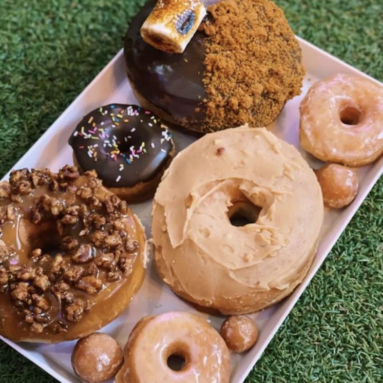 @cosmic_cat_donuts