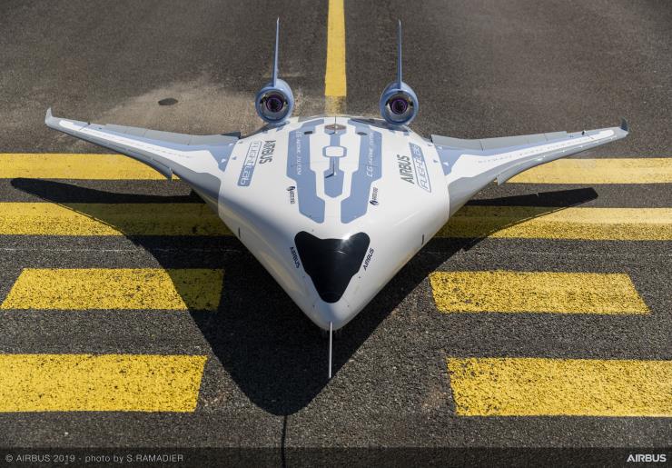 에어버스에서 고안한 윙 일체형 바디(Blended Wing Body) 여객기 메이버릭. ⓒAirbus