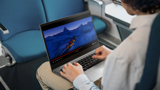 삼성전자, 갤럭시 북 고(Galaxy Book Go)