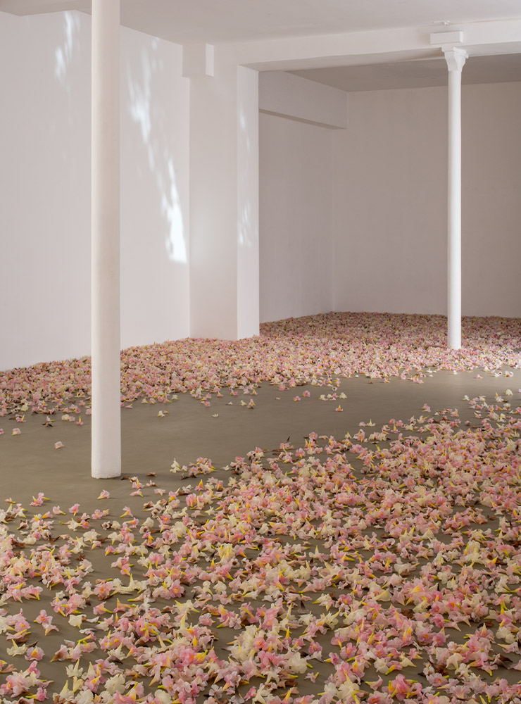 ‘Graft’, 2021, recycled polyvinyl chloride, Variable dimensions. ⓒ Martin Argyroglo