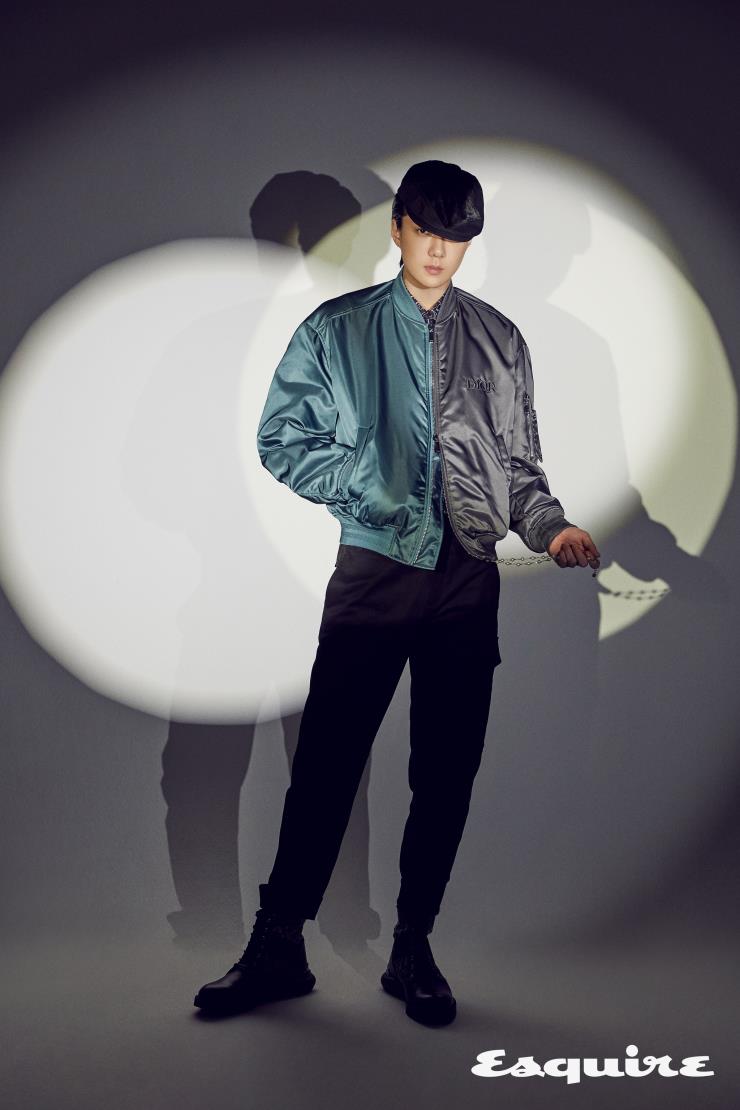 디올 맨 윈터 2020컬렉션을 입은 세훈