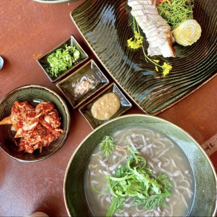 검단 두손칼국수