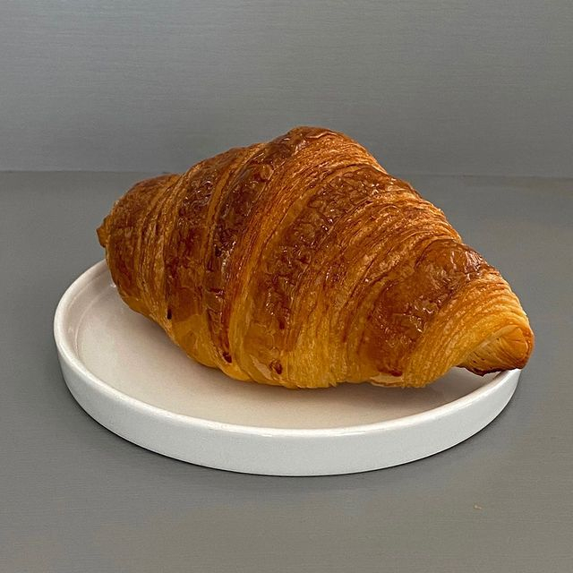 @fave_coffeebakery 