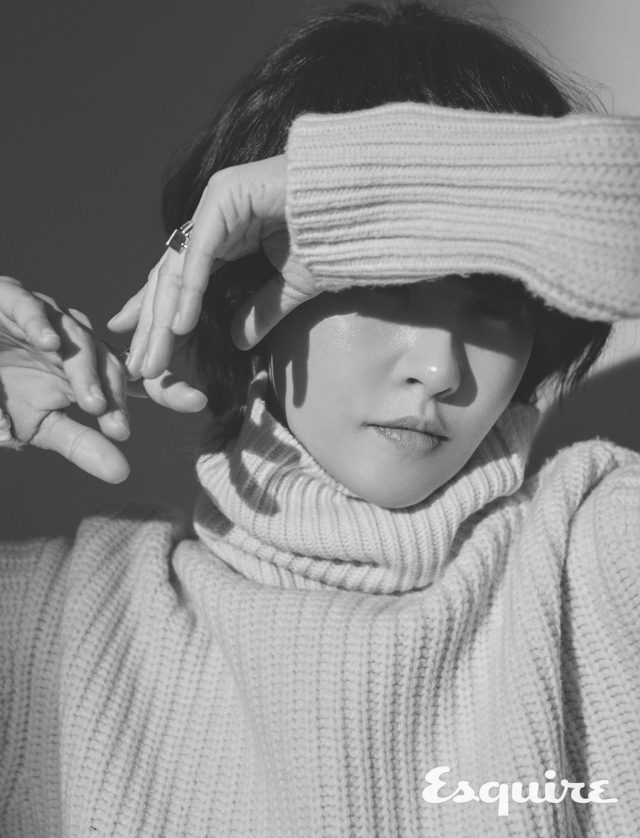 터틀넥 조셉. 반지 지넷뉴욕.