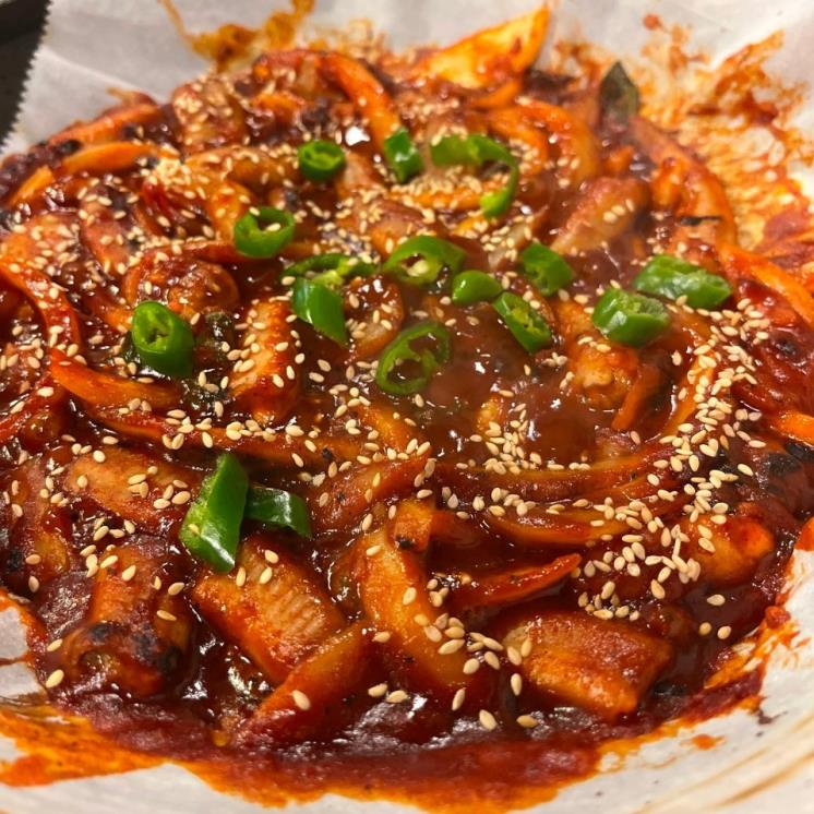 돌곰네