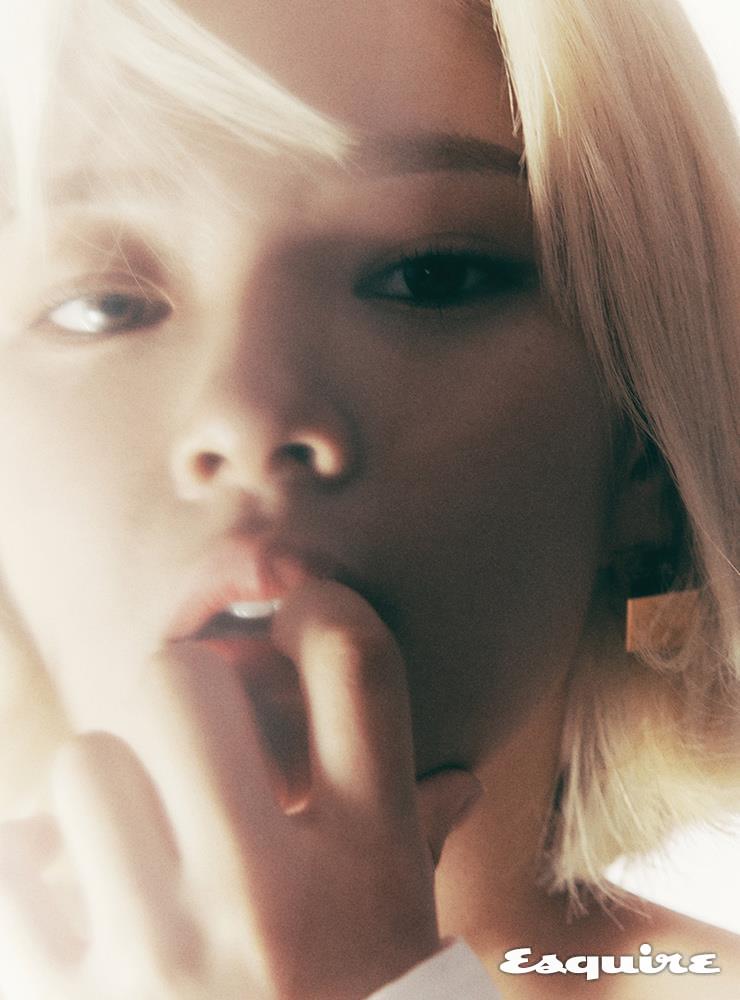 이어링 펜디.