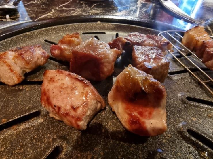 청담주먹고기