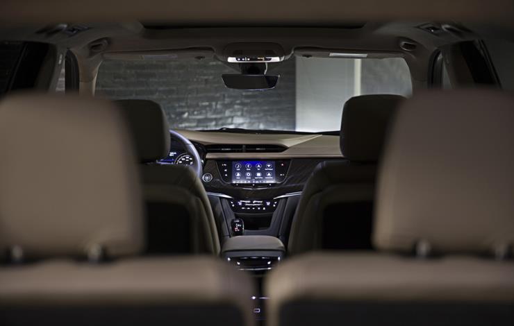 캐딜락 XT6