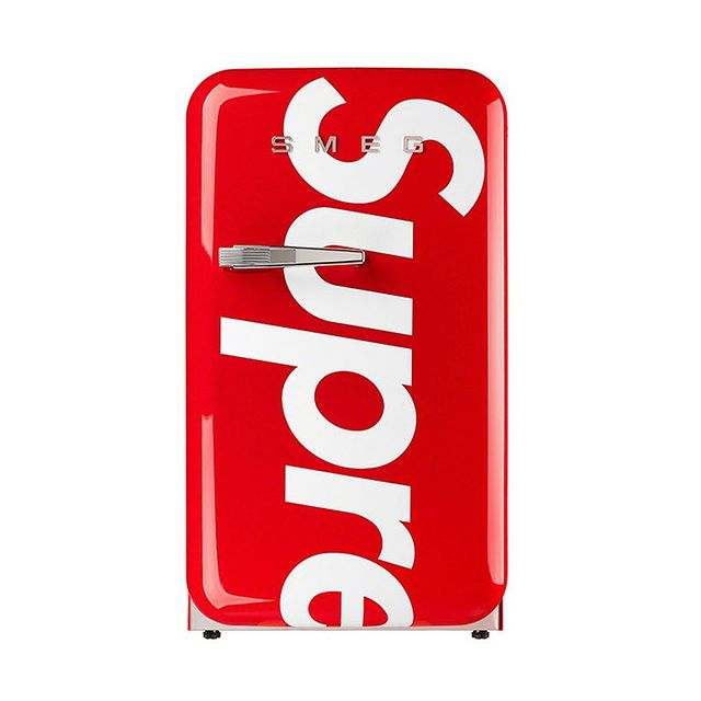 @supremenewyork / @smegusa