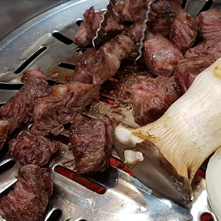 검은쇠 몰고오는