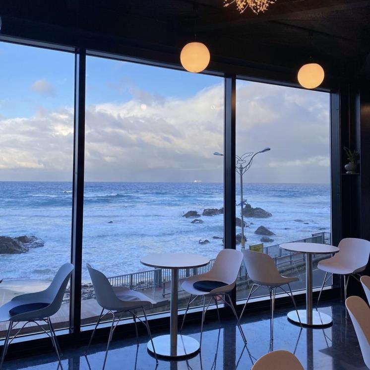 @cafe_benadel 