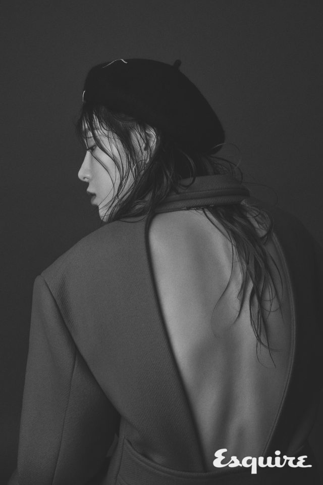 코트 메종 마르지엘라. 베레모 스타일리스트 소장품.