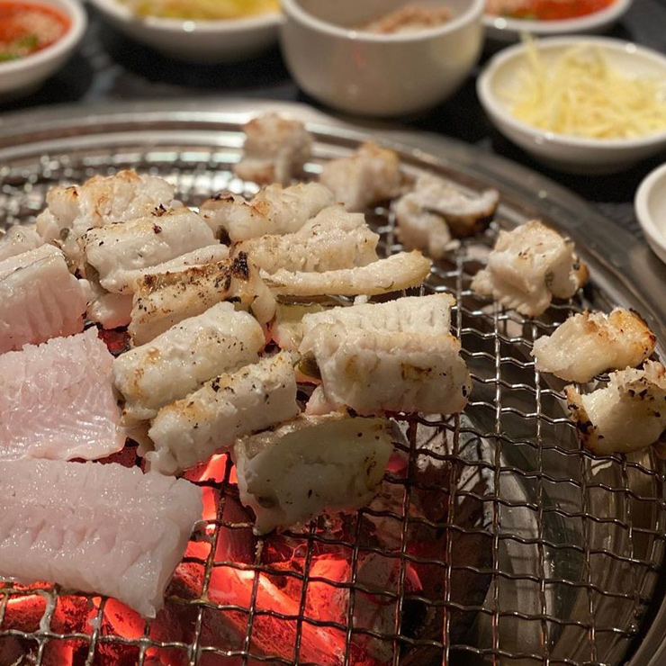 팔구장어
