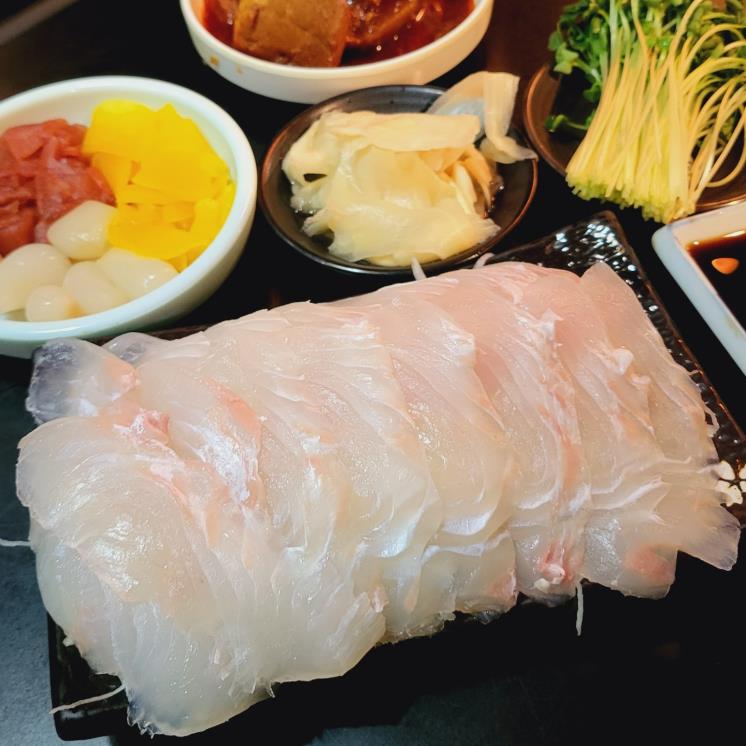퓨전선술집