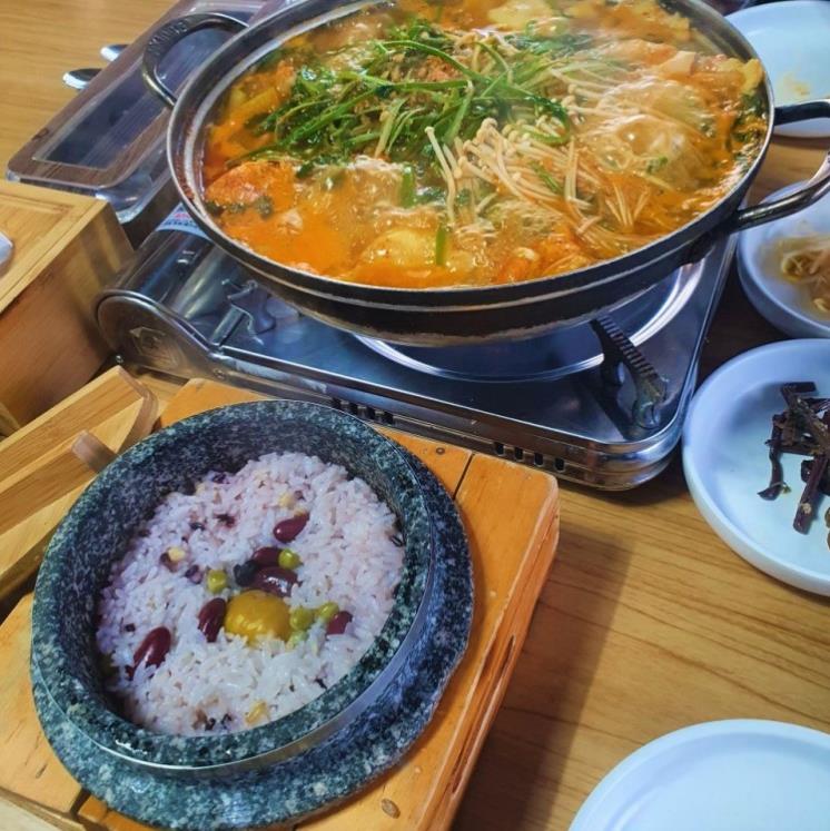 강나루민물매운탕