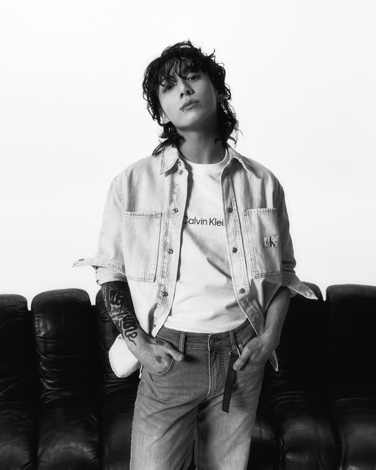 @calvinklein