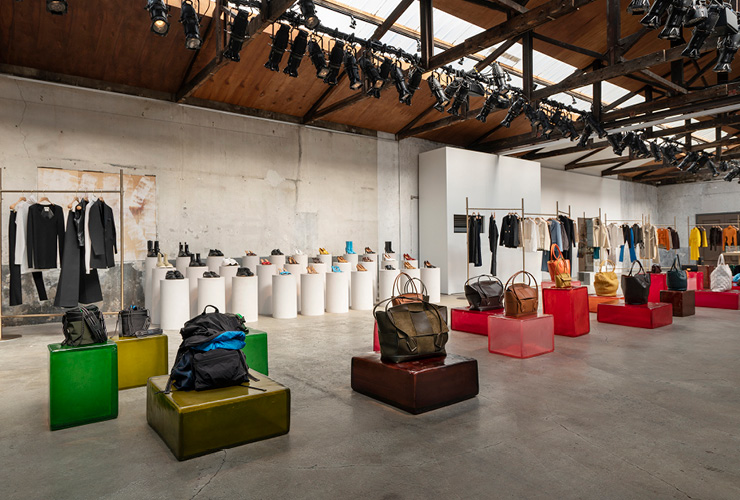 성수동 레이어 57에서 진행된 ‘2019년 프리폴(PRE FALL 2019)’ 컬렉션.