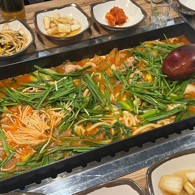 현정이네철판두루치기