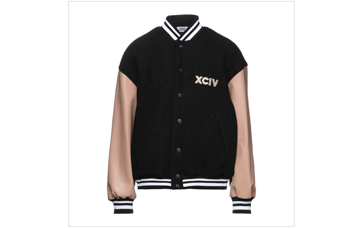GCDS & 보머, $577 USD