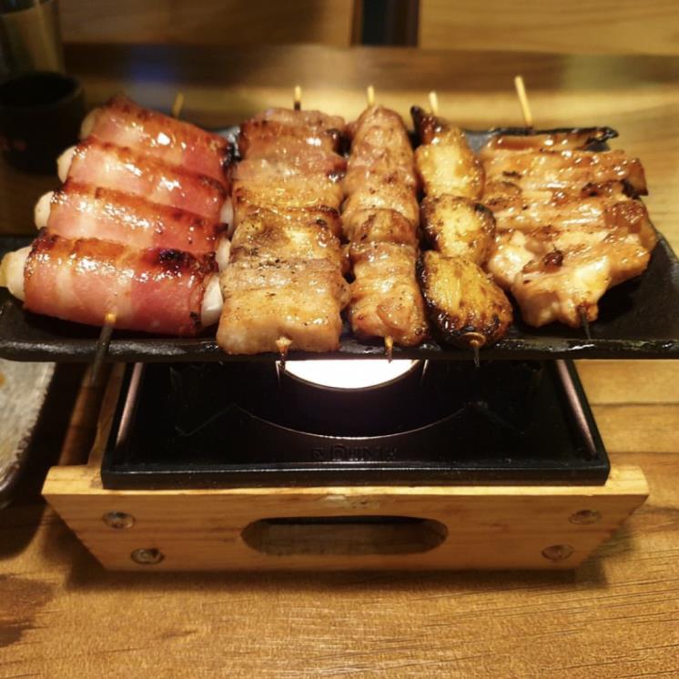 이자카야진