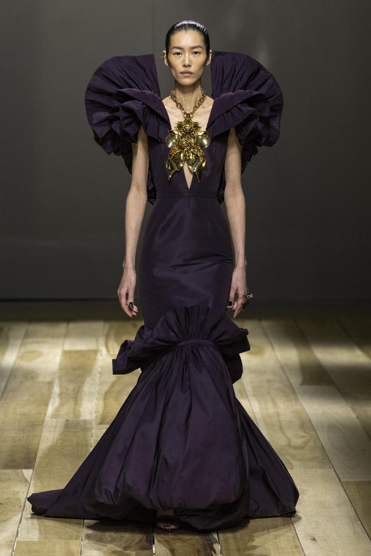 @AlexanderMcQueen