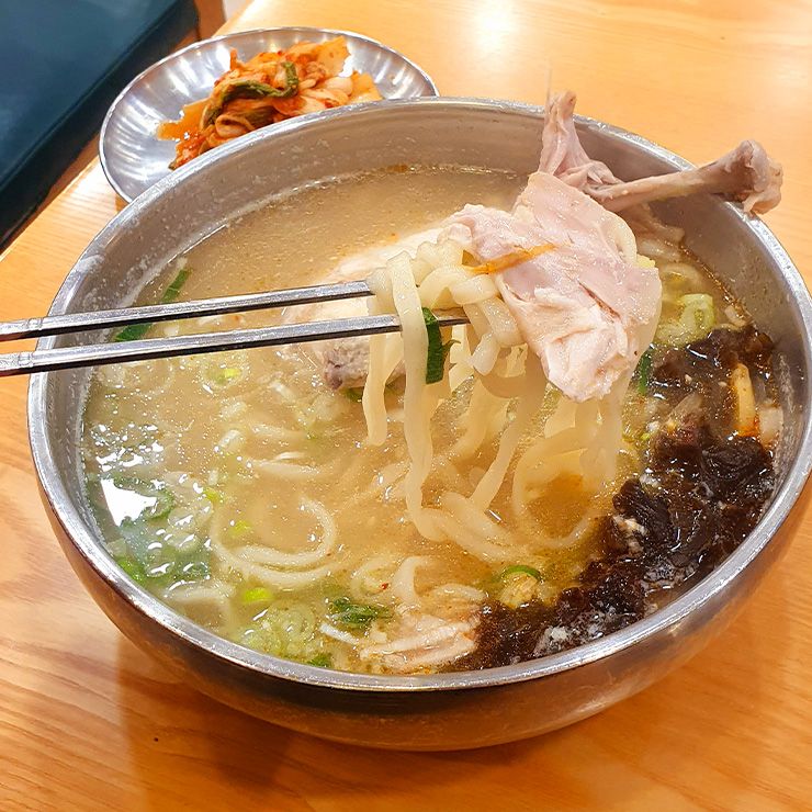 낙원닭국수