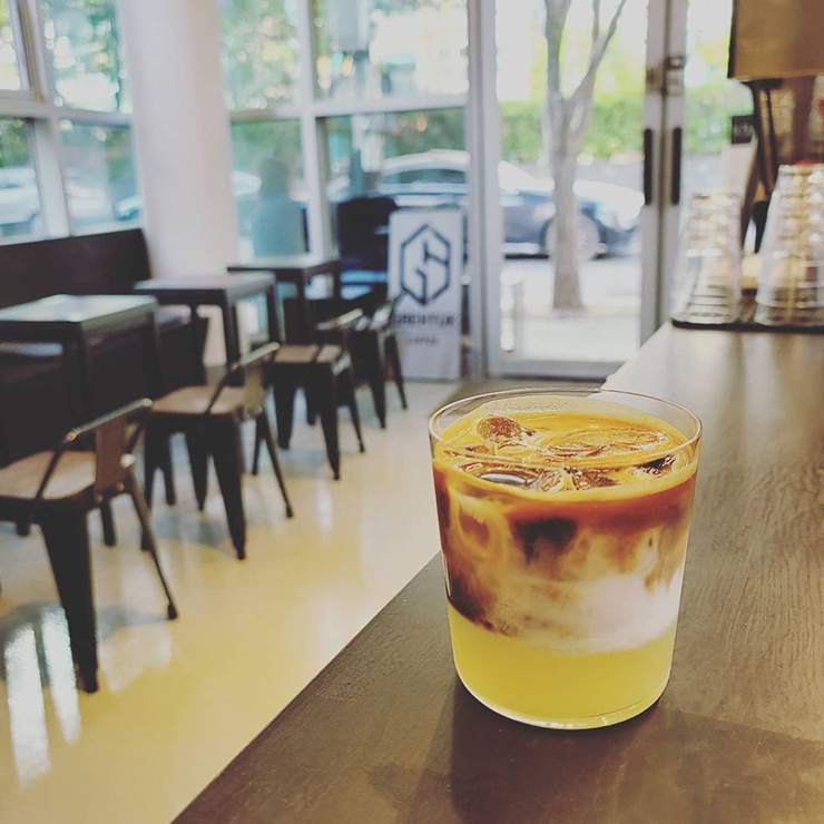 개혁커피(@gaehyuk.coffee)