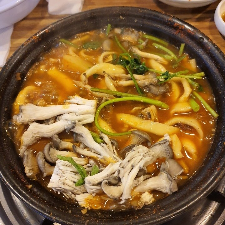 가양칼국수버섯매운탕