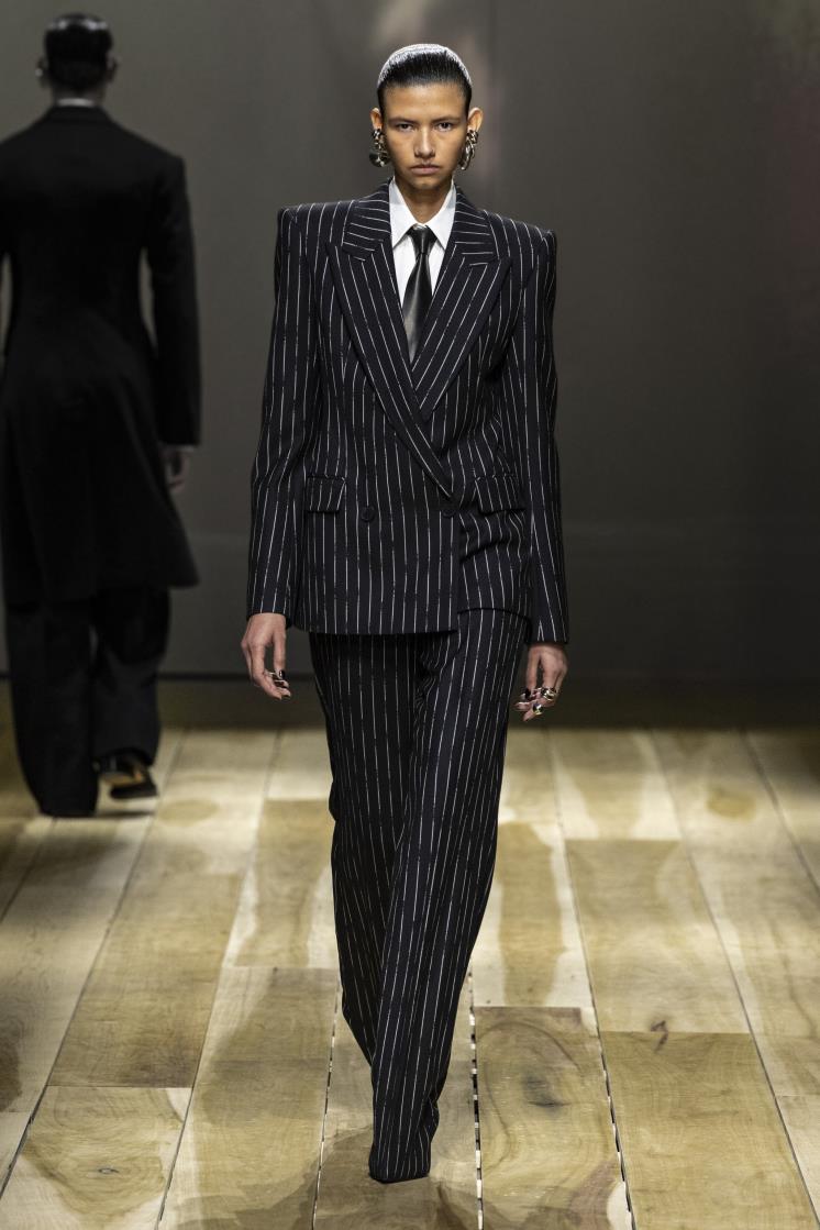 @AlexanderMcQueen