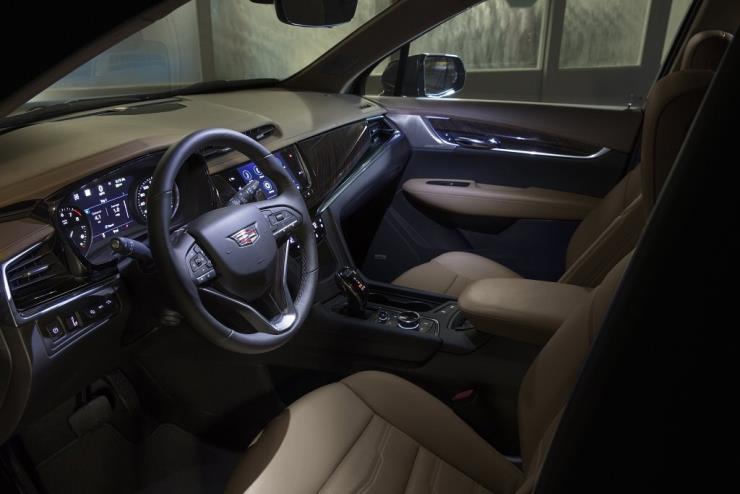 캐딜락 XT6