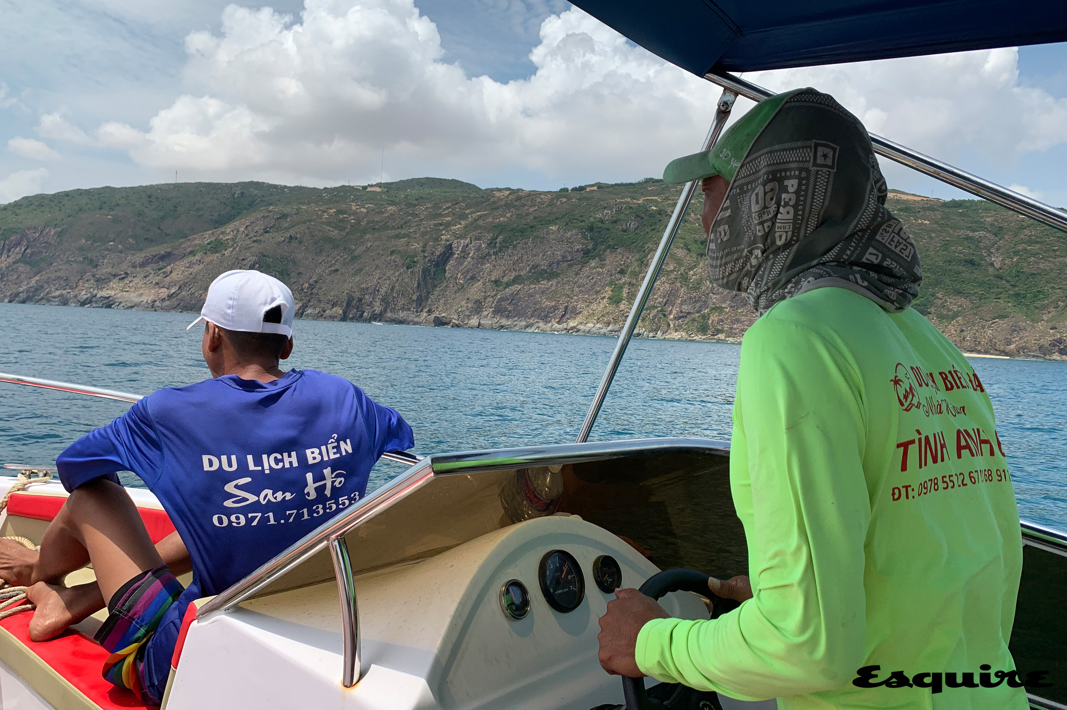 키코 비치로 향하는 스피드 보트